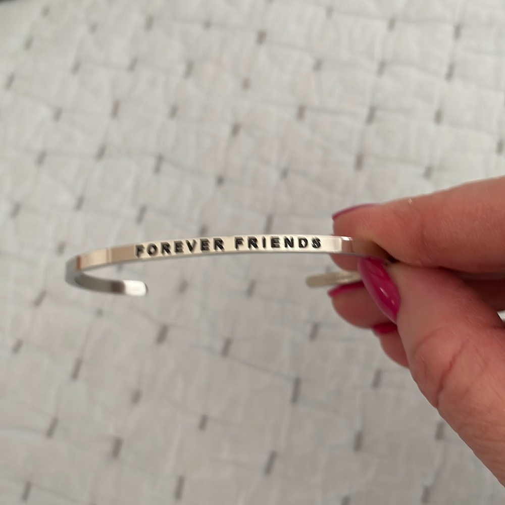 Mantraband silver bangle bracelet.  Forever friends. Mint condition